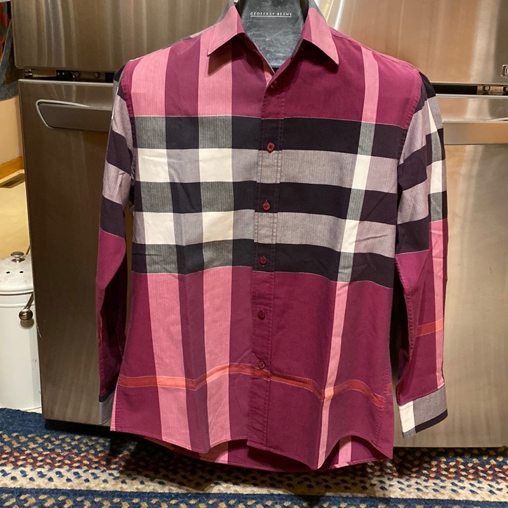 Mens Burberry Nova Check Button Down, UNISEX🔥LIKE NEW! PLUM/CREAM/BLACK🍆LARGE